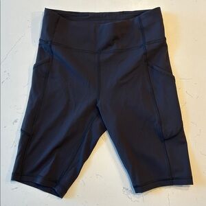 Lululemon biker shorts black size 8 - 9.5” inseam